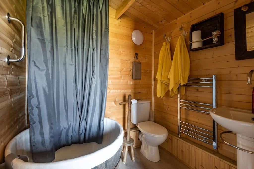 Secret & Secluded Sedlescombe Villa Battle Buitenkant foto